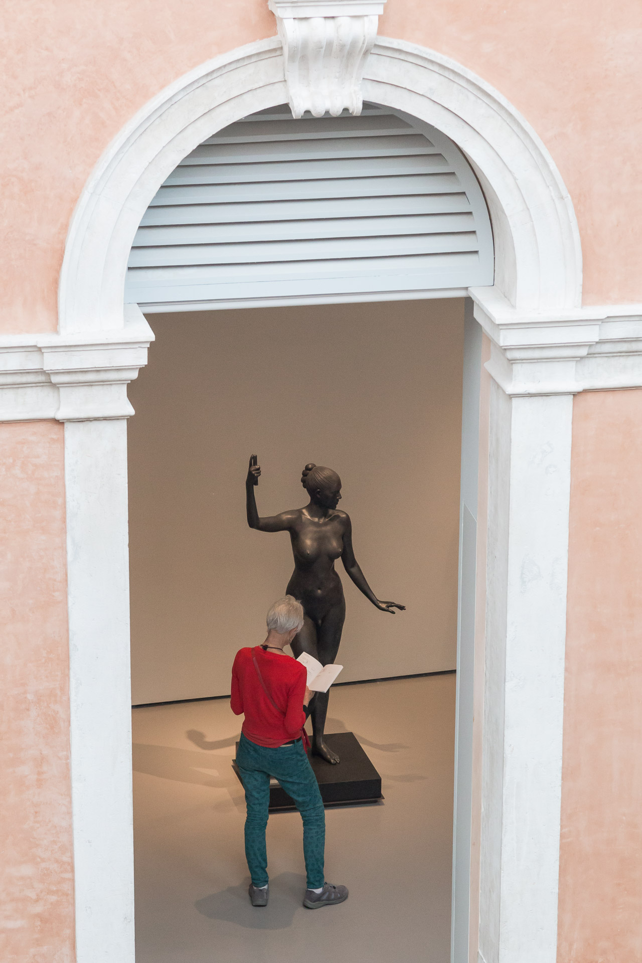 Palazzo Grassi Venezia Damien Hirst ermafrodite